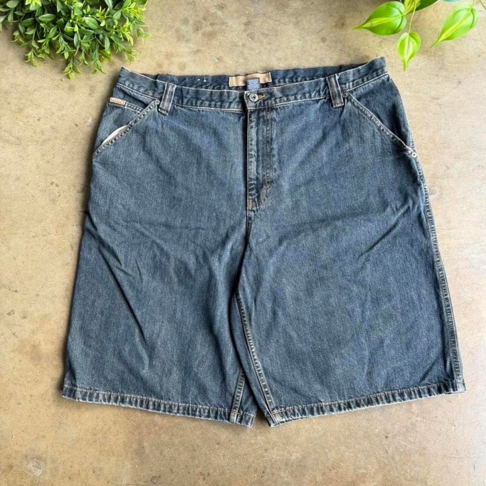 Vintage y2k 2000s Dark wash denim jorts with a relaxed fit